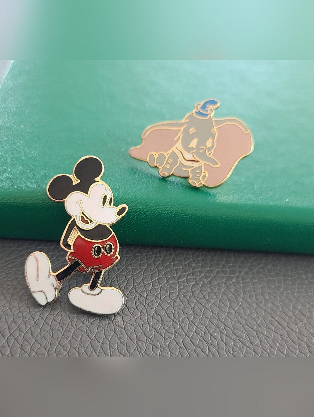 2 X Disney Brooches
